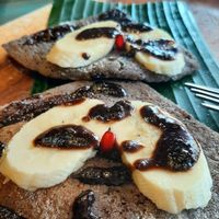 Gluten-free, vegan pancakes with vegan Nutella 195B at Mango in Bangkok