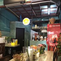 Atmosphere  at Mango in Bangkok