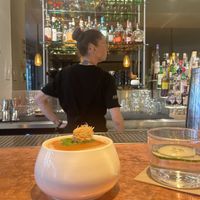 “Ramen ta fraise” ein Cocktail mit Ramen und Erdbeeren  at Eat Me in Vaud