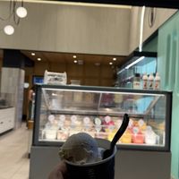 Kokos und Pistazie   at Terkenlis in Thessaloniki