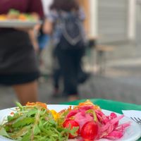 Simple and super healthy, tasty food at L'eau Chaude - Het Warm Water in Brussels