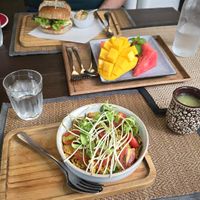 Burger, Mixed Fruit Plate and Scrumbled Tofu at Green Tiger House in Chiang Mai