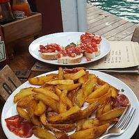 Bruschettas and fries at Green Tiger House in Chiang Mai