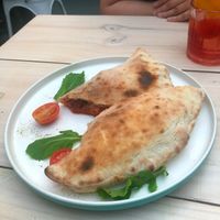 Calzone veganas betarraga sin queso. Vegan betroot calzone (no cheese).  at Bar Galería Aura in Concepcion