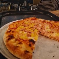 Feria Vegana Navidad y pizza ✨ at Herbívoro -  Av. Suba in Bogota