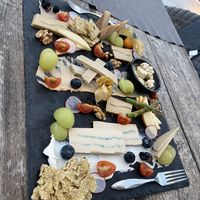 Cheeze plate with wine at Villa Vegana in Mallorca