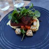 Steak con salsa y puré de chirivía at Villa Vegana in Mallorca