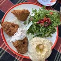 Petite assiette  at Le Château d’Alep in Montargis