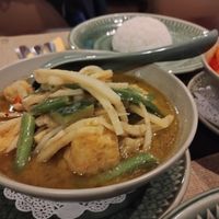 Kaeng kiaow whaan - green curry at Krua Buppha in Amsterdam