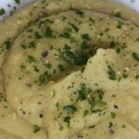 lovely mashed potato containing peas, spinach or other fresh vegetables. at Strom in Bremerhaven