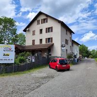 Exterior at Yumm India in Bremgarten