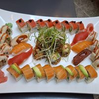Sushi Platte M (für 2) at Vevi - Kaiserstrasse in Vienna