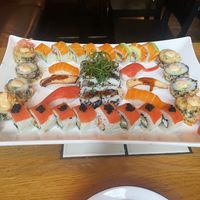 Maki/Sushi platter for 2  at Vevi - Kaiserstrasse in Vienna