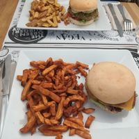 classic with sweet potatoes french fries & falafel burger with traditional french fries at Green Factory - Villa Devoto in Buenos Aires