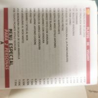 Platos veganos at Ni Hao in San Sebastian