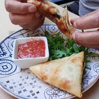 Veggie Samosa at La Massawina e i Milanesi in Valencia
