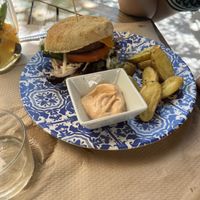 Chiefs Burger   at Temple Natura in Mallorca