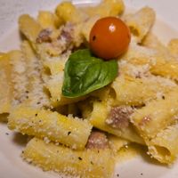 Pasta carbonara at Temple Natura in Mallorca