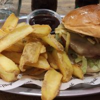 Vegan cheese burger at The Fitzgerald Burger Company in Alcorcon