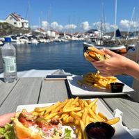 Vegan burger with truffle mayo and a view at Åstols Café in Västra Götalands Län