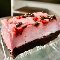 Strawberry cake  at So! Coffee - Universitate in Bucharest