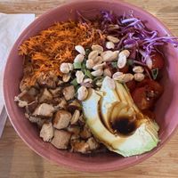 Island Bowl  at Hudi Poke in Porto