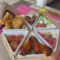 Super awesome and deliciious tapaas :D at Lily Beans in Leiria