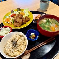 I choose Karaage Teishoku.  at Komenoko in Tokyo