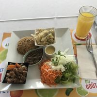 ☺️😋🥰 #Veganuary at Delices Nature in Pointe-a-pitre