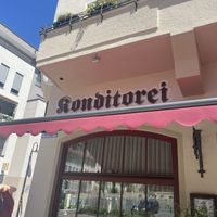 Store front  at Cafe Brüheim  in Eisenach