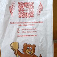 Contact details of family owned bakery with several shops in lower Austria at KOLL BÄCKEREI CAFE in Niederösterreich