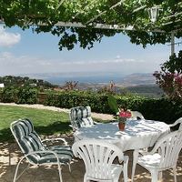  at Ohn-Bar Guesthouse in Amirim