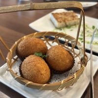 Fried mung bean buns  at LITE DIM SUM in Kaohsiung