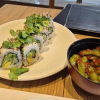 Bonsai sushi  y e at Izakaya Sushi Palmas in Ciudad De México