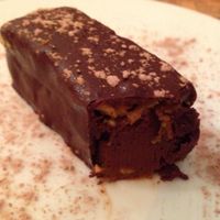 Vegan Snickers at Salvador Cafe in Tel Aviv