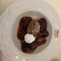 Pflaumenkompott mit Schokomousse at Hotel Nicolay in Zeltingen-rachtig