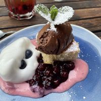 dessert  at Hotel Nicolay in Zeltingen-rachtig