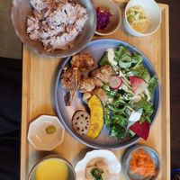 Karaage set menu 1800yen at Cafe Kotonaki - コトナキ カフェ in Himeji