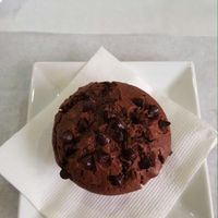 best vegan choc chip cupcake at EcoistHan in Istanbul