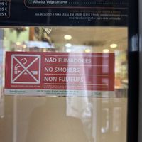 Vegan burger and vegetarian alheira  at O Chico in Açores