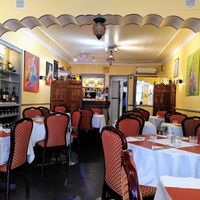 Eat-in space at Au Vermillon in Limoges