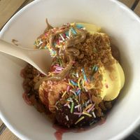 Mango ice cream with toppings   at Label 7 in Geneva