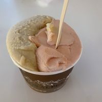  at Heladería Los Alpes in Comunidad De Madrid