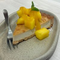 Cheese pie with mango at Heureux+ 幸運輕食&甜點  in Taipei