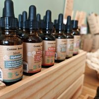 moisturizing serum, anti-aging... at Comme Avant  in Nantes