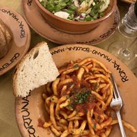 2x Arrabiata und 1x insalara mista (bereits angegessen 😇)  at Osteria Da Fortunata - Bologna in Emilia-romagna