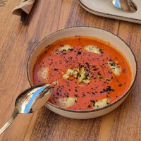 Samorejo con remolacha (fuera de carta) at La Verdulera in Cadiz