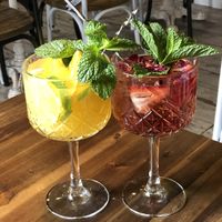 Mona Lisa and Venus. Highly recommend both   at Bubita Bar in Barcelona