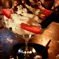 Strawberries and cream with Oreos at Bubita Bar in Barcelona