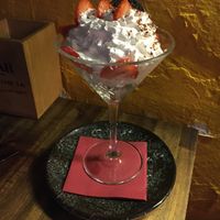 Very good copa de fresa con chantilly at Bubita Bar in Barcelona